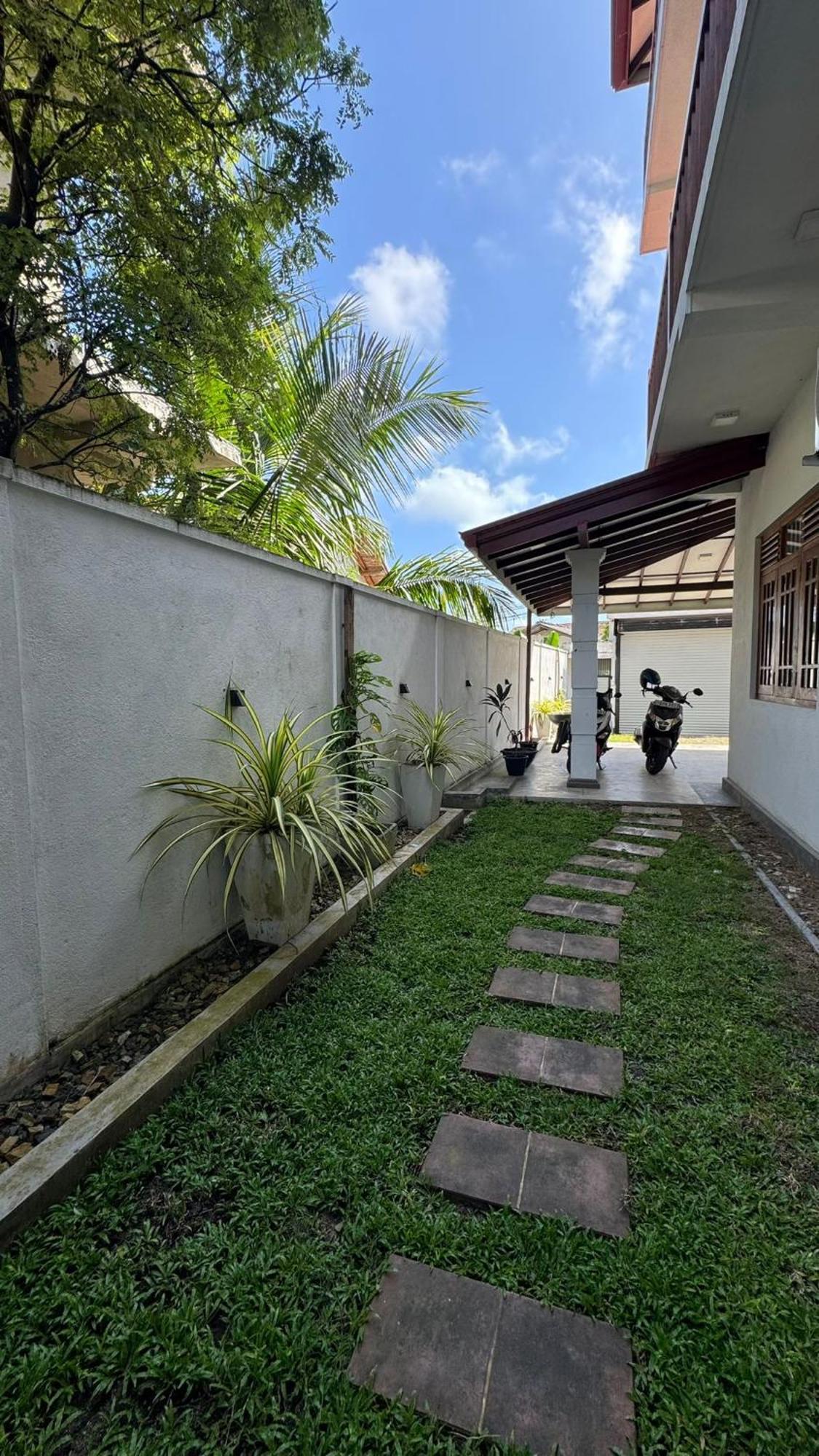 Yours 20Four Ahangama Exterior photo